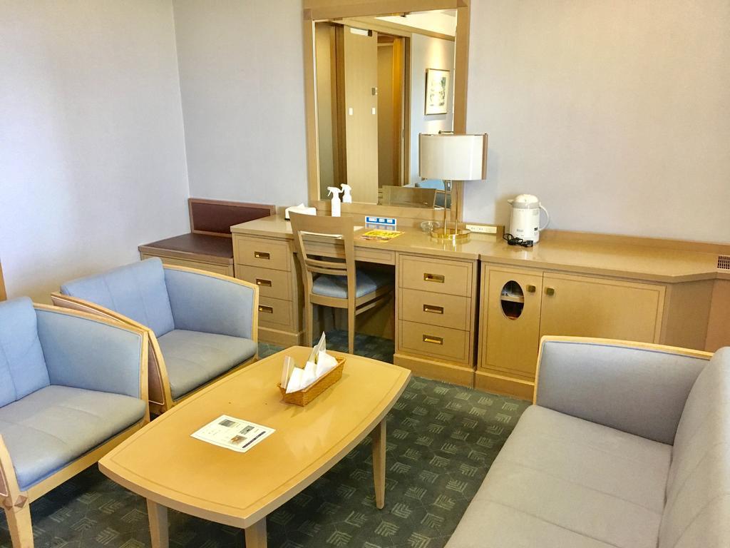Hotel Heritage Hanno Bagian luar foto