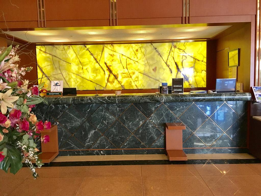 Hotel Heritage Hanno Bagian luar foto